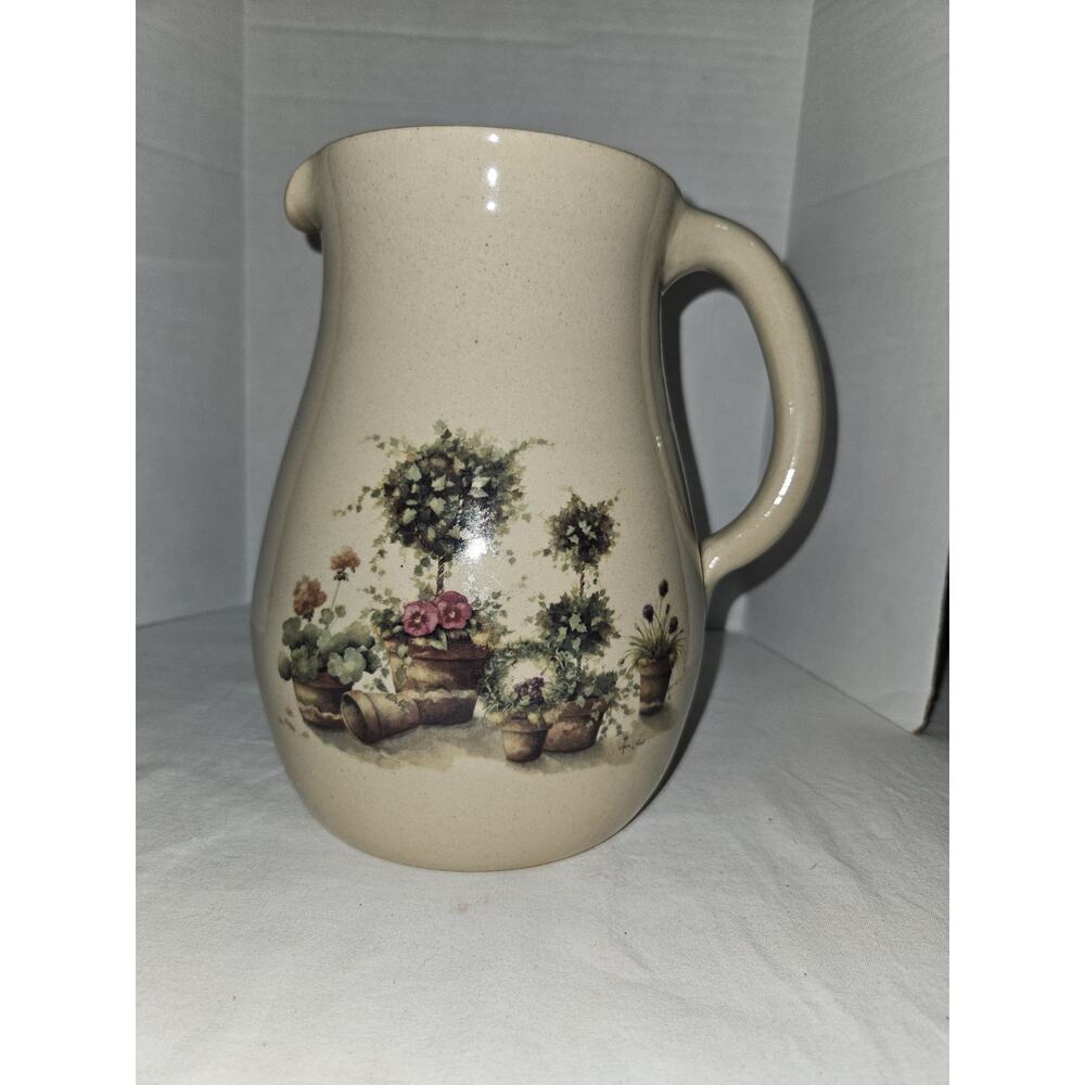 Coffee Carafe Yesteryears Pottery Marshall Texas Topiary